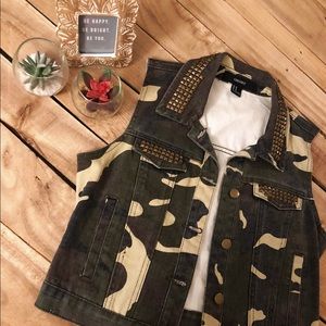 Jean Camouflage Vest